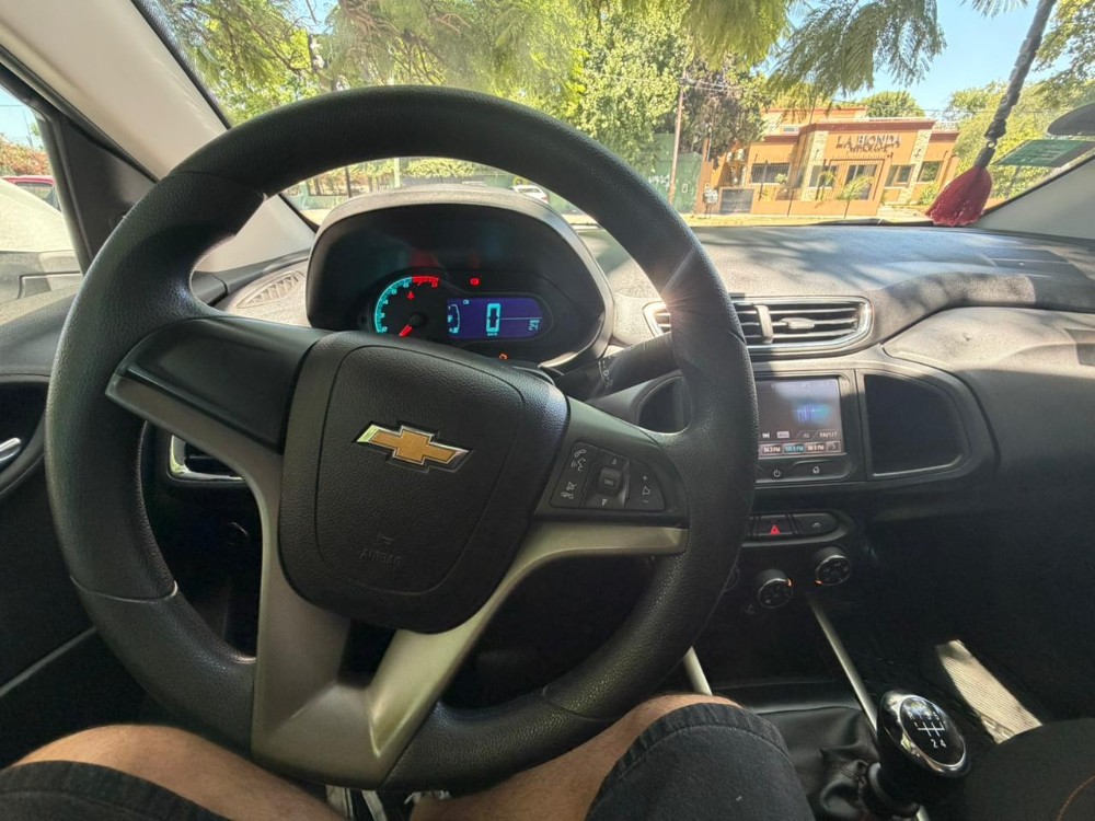 Chevrolet ONIX 1.4 LTZ — foto 7